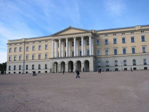 norwegian-royal-palace-1468458-640x480