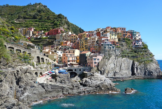 cinque-terre-340348_640