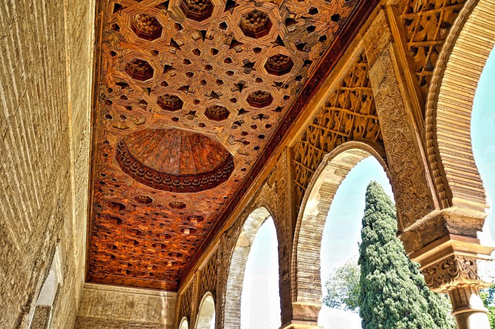 alhambra-1437189_1280